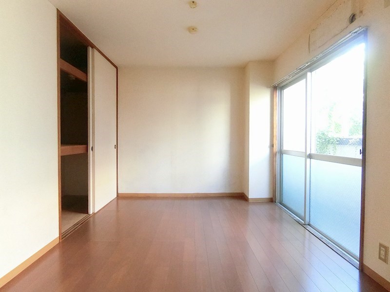 ファミーユ落合 リビング