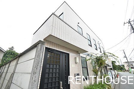 アゼリアハイツ 外観