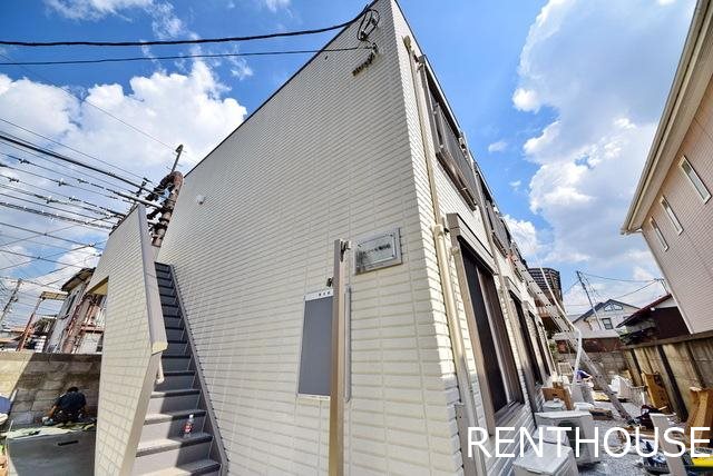 プレジール飛田給 外観