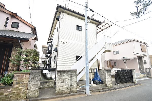 ドミール    外観