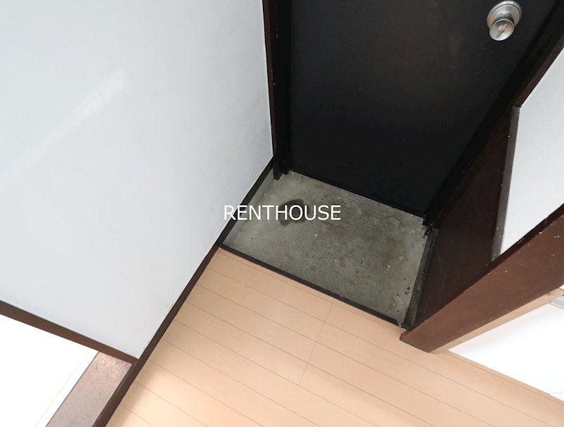 コーポ京王 当店限定物件 玄関