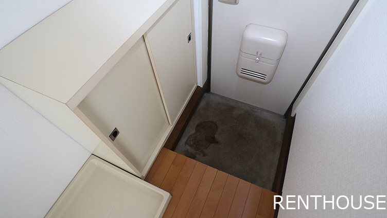 ブルーフォリストⅡ     玄関