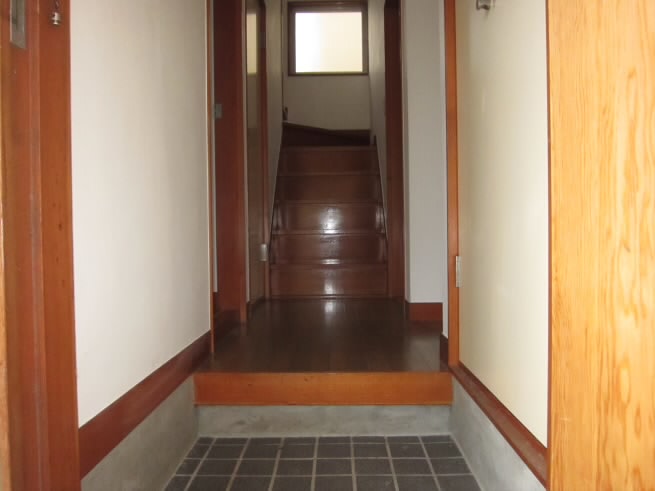 ビラコートヒルマ   玄関