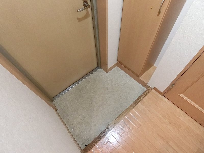 ドルチェ府中  玄関