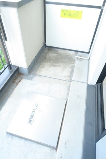 コーボック飛田給 Ⅱ    ベランダ