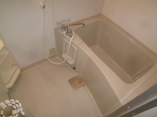 アリビオ     風呂画像