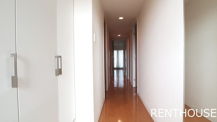 深大寺レジデンス    玄関