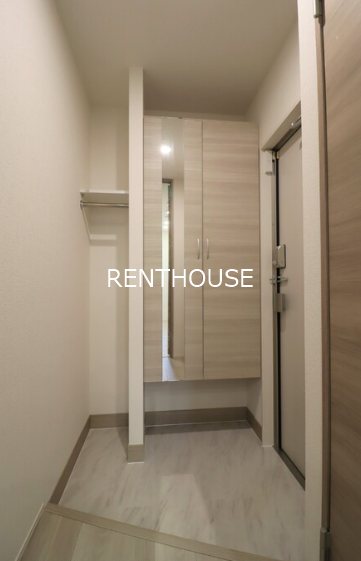 ジラソーレ 玄関