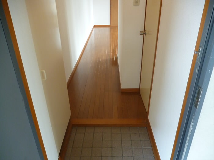 第３メゾン藤　当社管理物件 玄関
