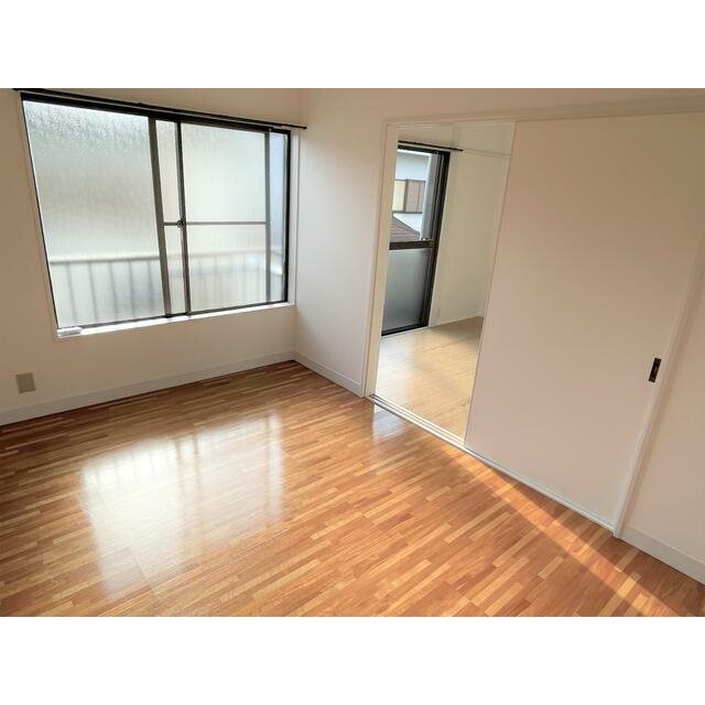 メゾン・ド・青山  リビング