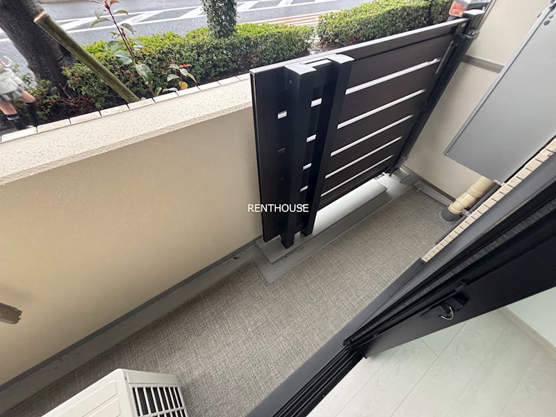 エストゥルース府中 ベランダ