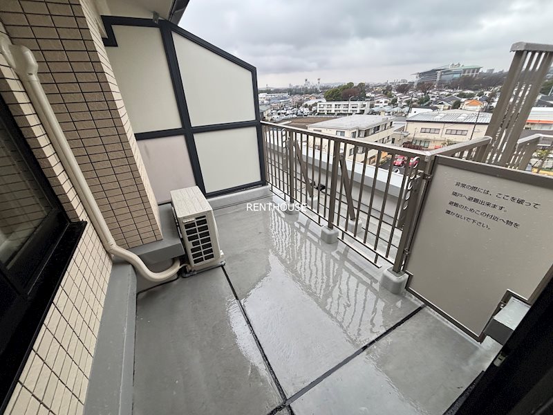 エストゥルース府中 ベランダ