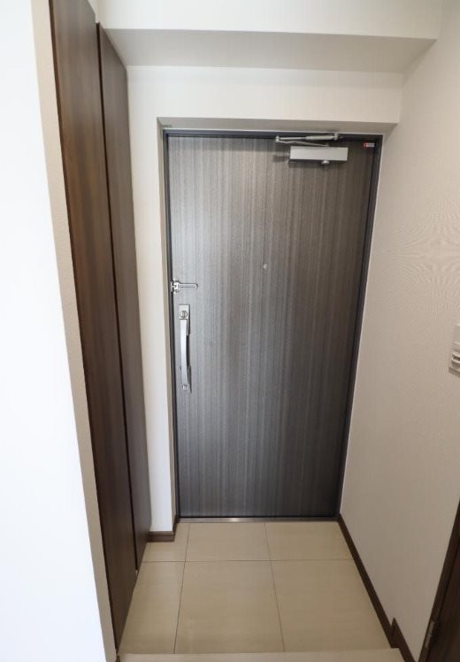 GENOVIA白糸台skygarden(ジェノヴィア）  玄関