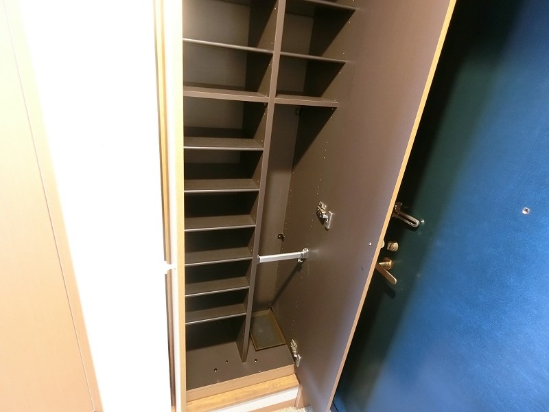 シルビアII  玄関