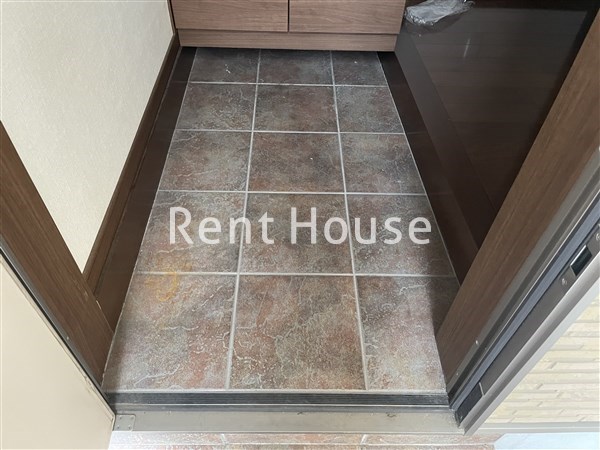 ヴィラ馬橋 　弊社管理物件 玄関