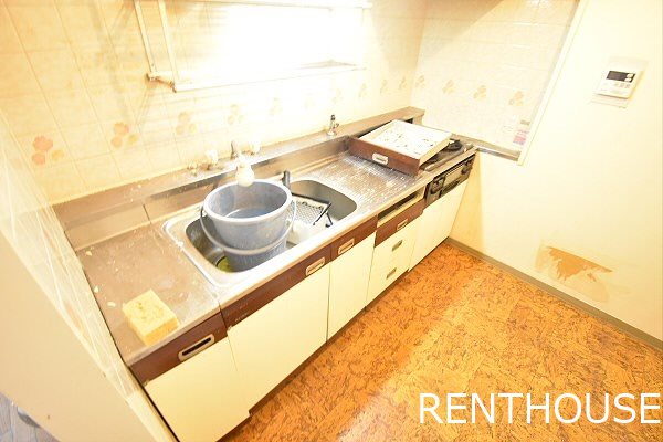 豊栄アンバサダー  キッチン