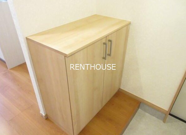 メゾンドエール 玄関