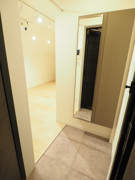 ラフィネ調布   玄関