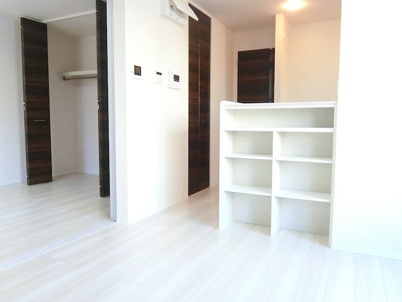 RENOM    リビング