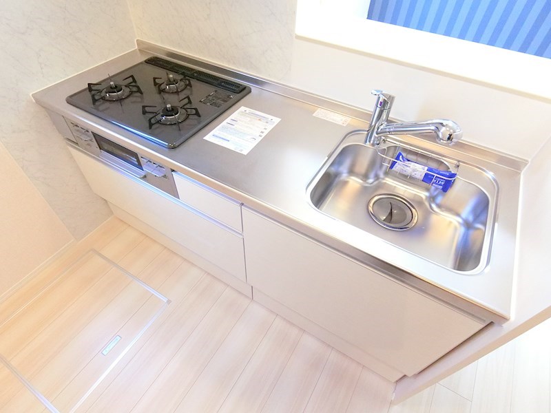 RENOM    キッチン