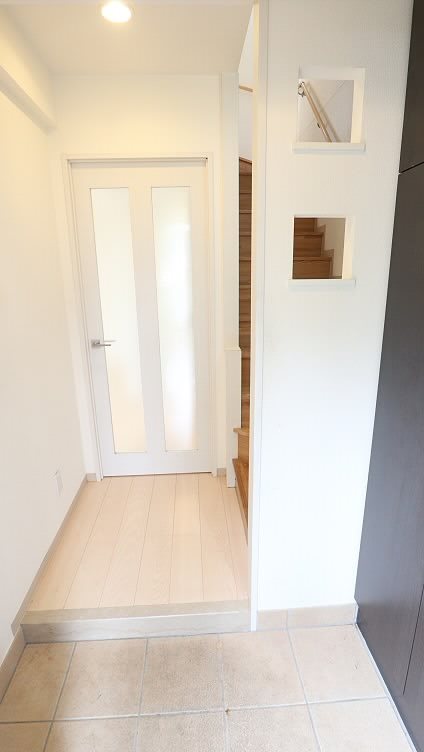 ソレアードコート   玄関