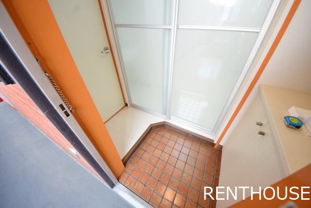 ヘルスパレス2  玄関