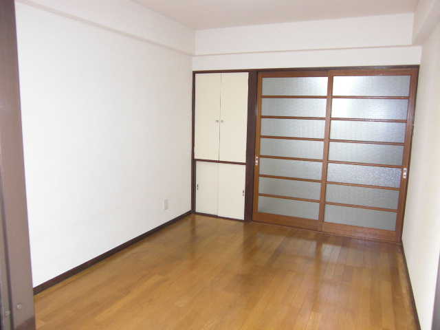 グリーンシャトーⅢ ベッドルーム