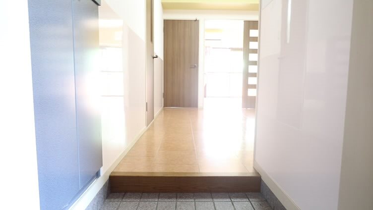 ユニバースゲイト  玄関