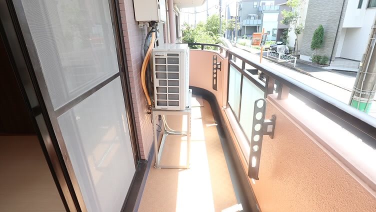 ユニバースゲイト  ベランダ