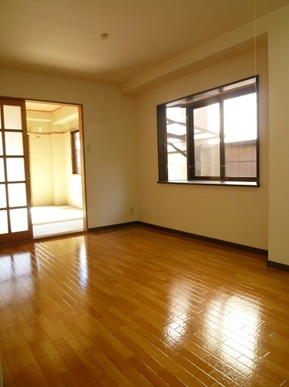 ロイヤルシティーⅠ リビング