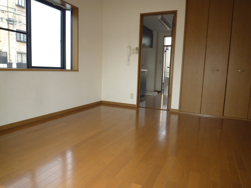 第２ハイツ星光   リビング