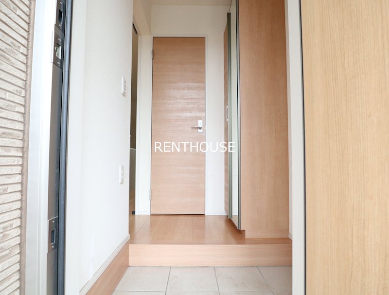 ガーデンハウスSKⅣ 玄関