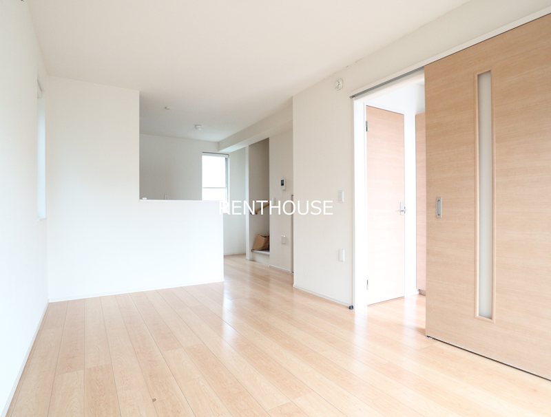 ガーデンハウスSKⅣ リビング