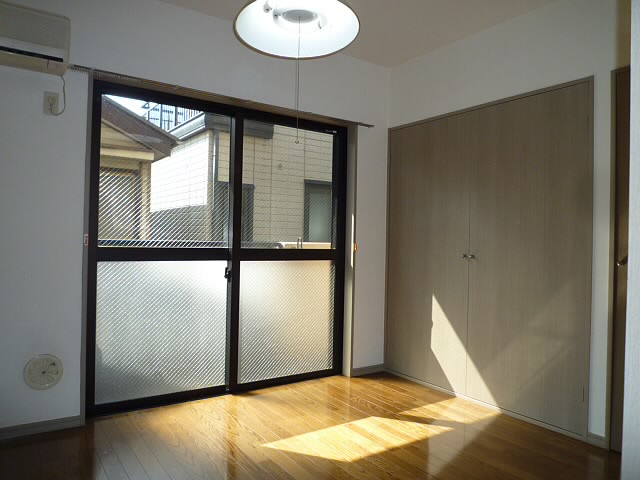 ユーコート世田谷松原  ベッドルーム