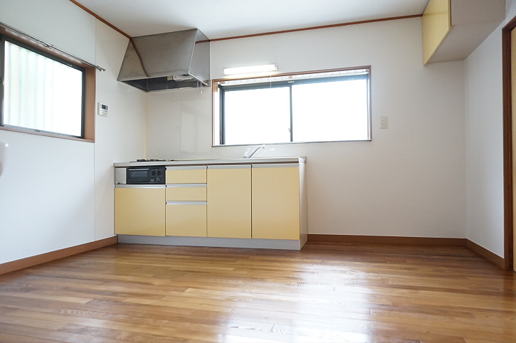 ホワイトタウン   リビング