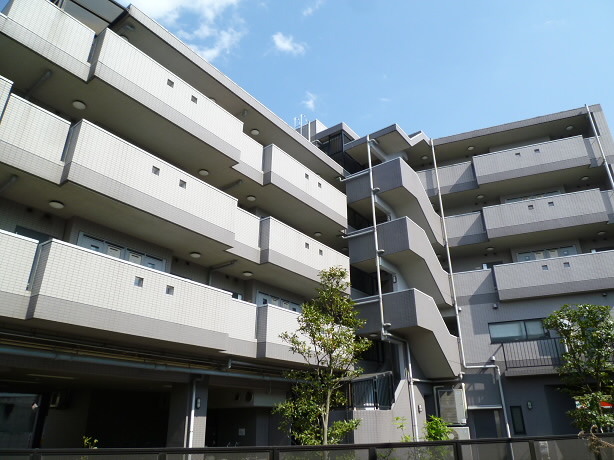 ガーデンサワ   外観