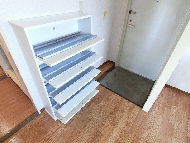 エレガント府中  玄関