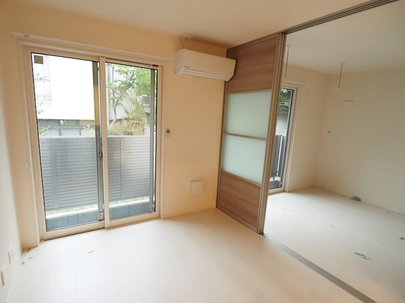 Base（ベース） リビング