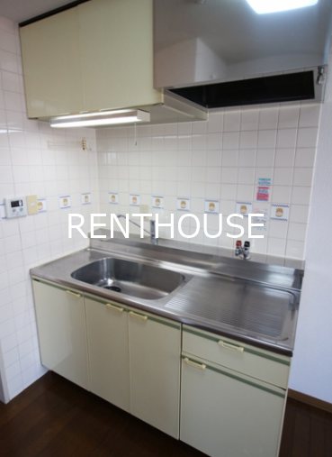 モンターニュ国領   キッチン