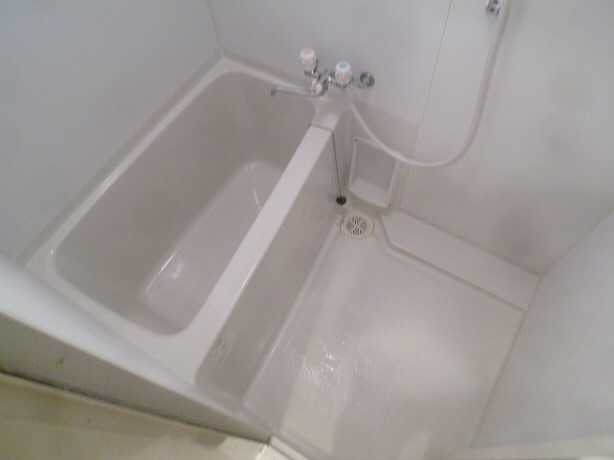 ティアラ  風呂画像