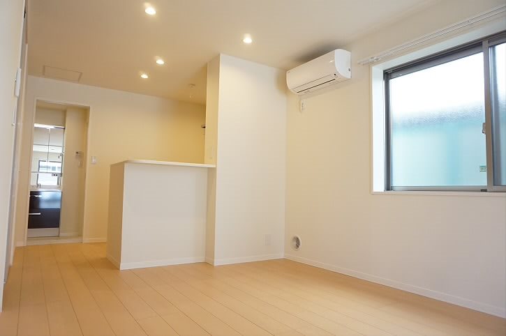 エルミタージュ桜上水南　当社管理物件  リビング