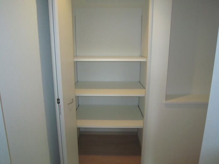 ビアン・デザミティエ・ア・ヴォートル     その他3