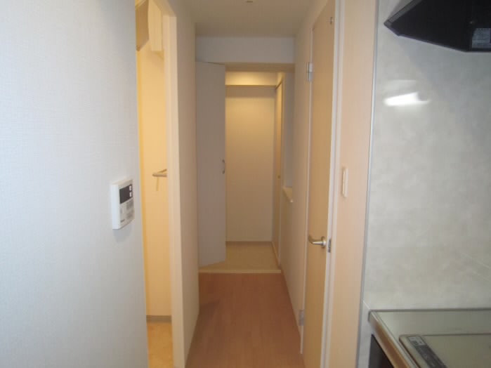 ビアン・デザミティエ・ア・ヴォートル     その他9