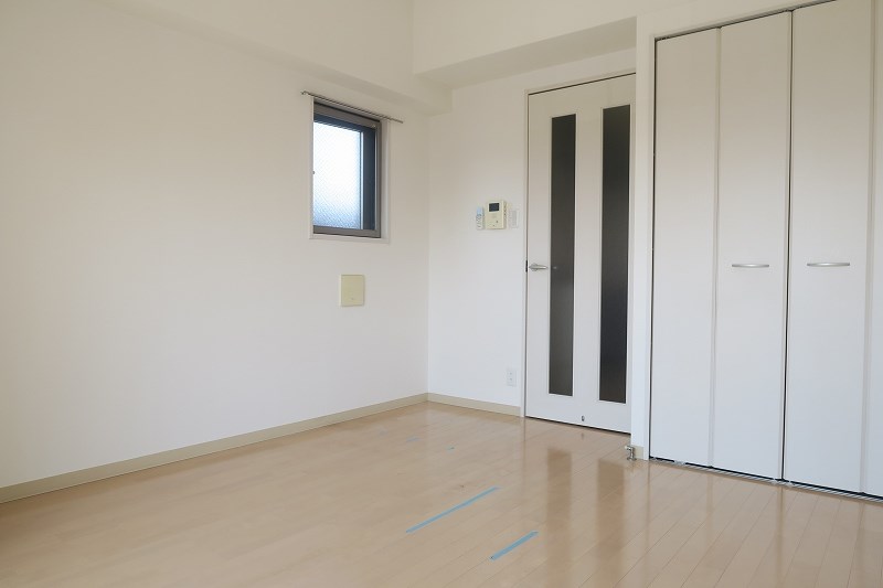 ビアン・デザミティエ・ア・ヴォートル     リビング