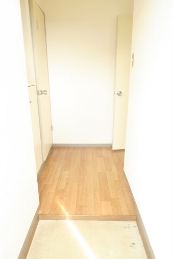 サニーガーデンARAI   玄関