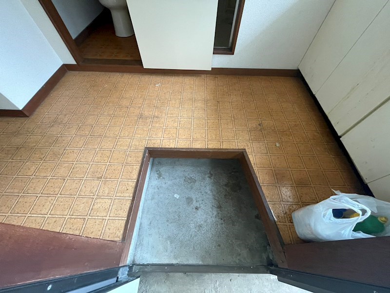 第一幸銀荘  玄関