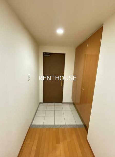 グランタワー調布　国領ル・パサージュ 玄関