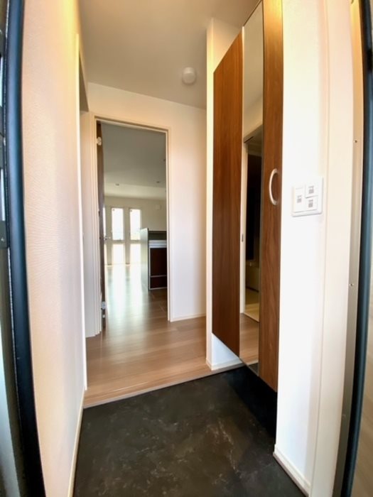 Maison桜の杜 玄関