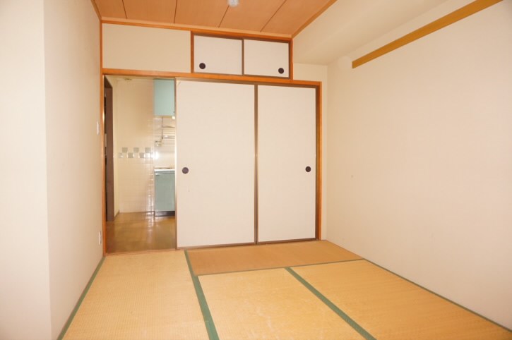 コーボック国領   ベッドルーム