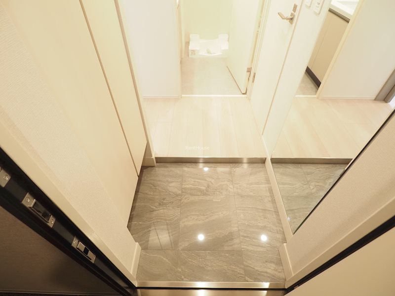 クレストコート世田谷松原 玄関